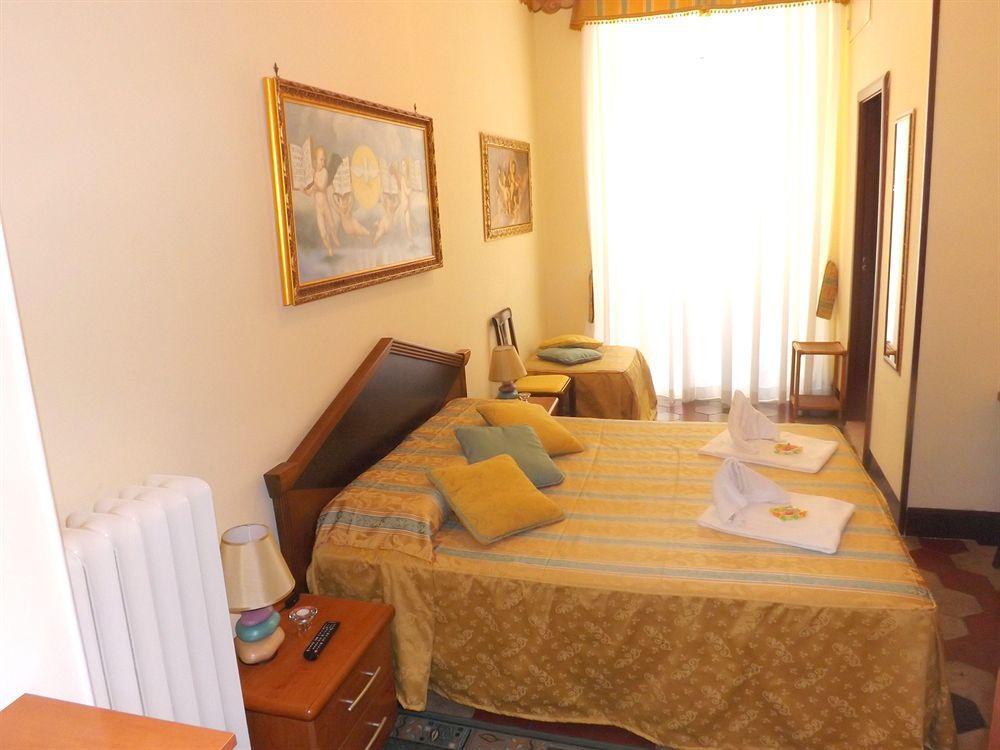 Tibullo Guesthouse Roma Ngoại thất bức ảnh