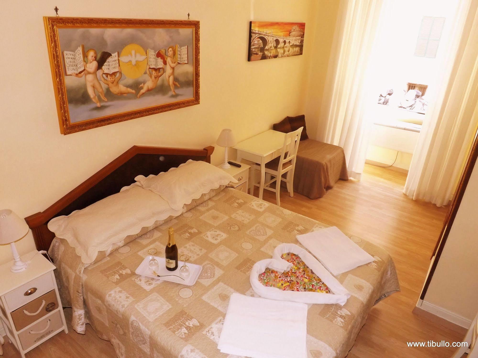 Tibullo Guesthouse Roma Ngoại thất bức ảnh