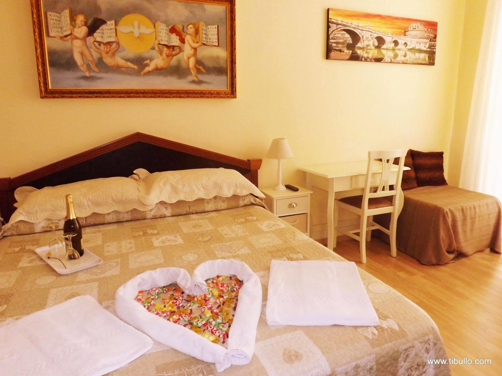 Tibullo Guesthouse Roma Ngoại thất bức ảnh